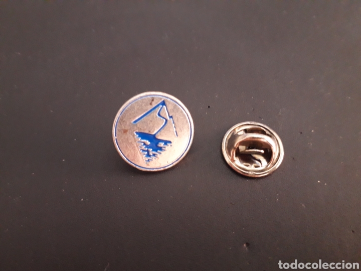 Pins de colecci&oacute;n: PIN PIR&Aacute;MIDE, PEDIDO M&Iacute;NIMO 3&euro; - Foto 1