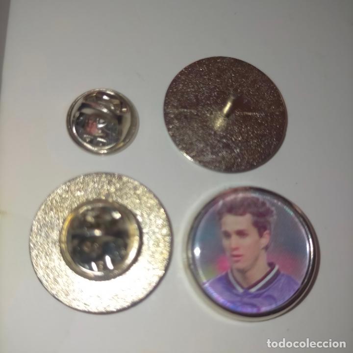 Pins de colecci&oacute;n: PIN REDONDO METAL - FUTBOL JUGADOR DEL EQUIPO FUTBOL historia del REAL MADRID