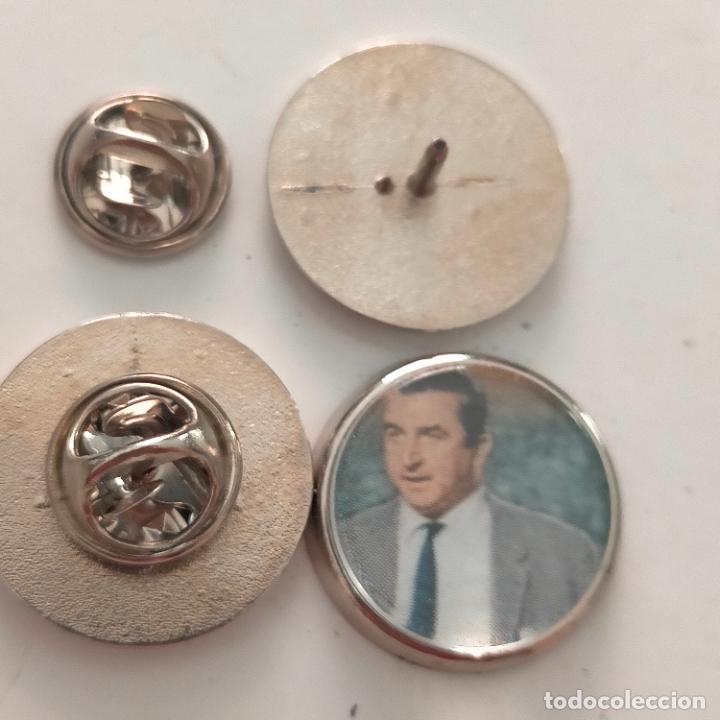 Pin's de collection: PIN REDONDO METAL - FUTBOL JUGADOR DEL EQUIPO FUTBOL historia del REAL MADRID