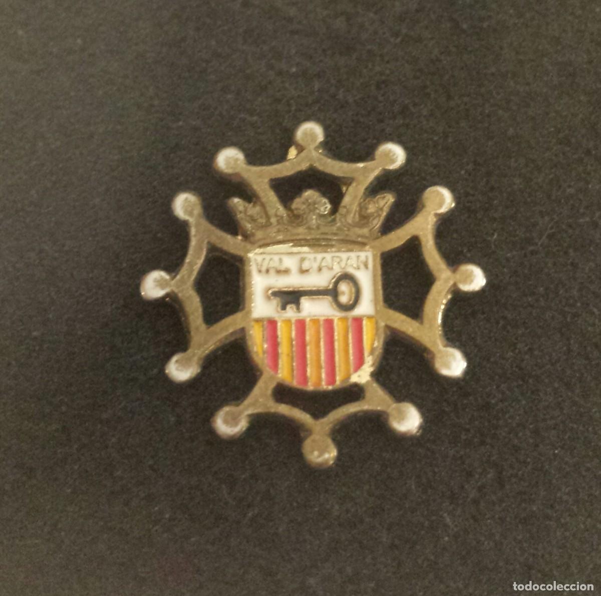 Pins de colecci&oacute;n: ANTIGUO PIN VAL DARAN - Foto 1