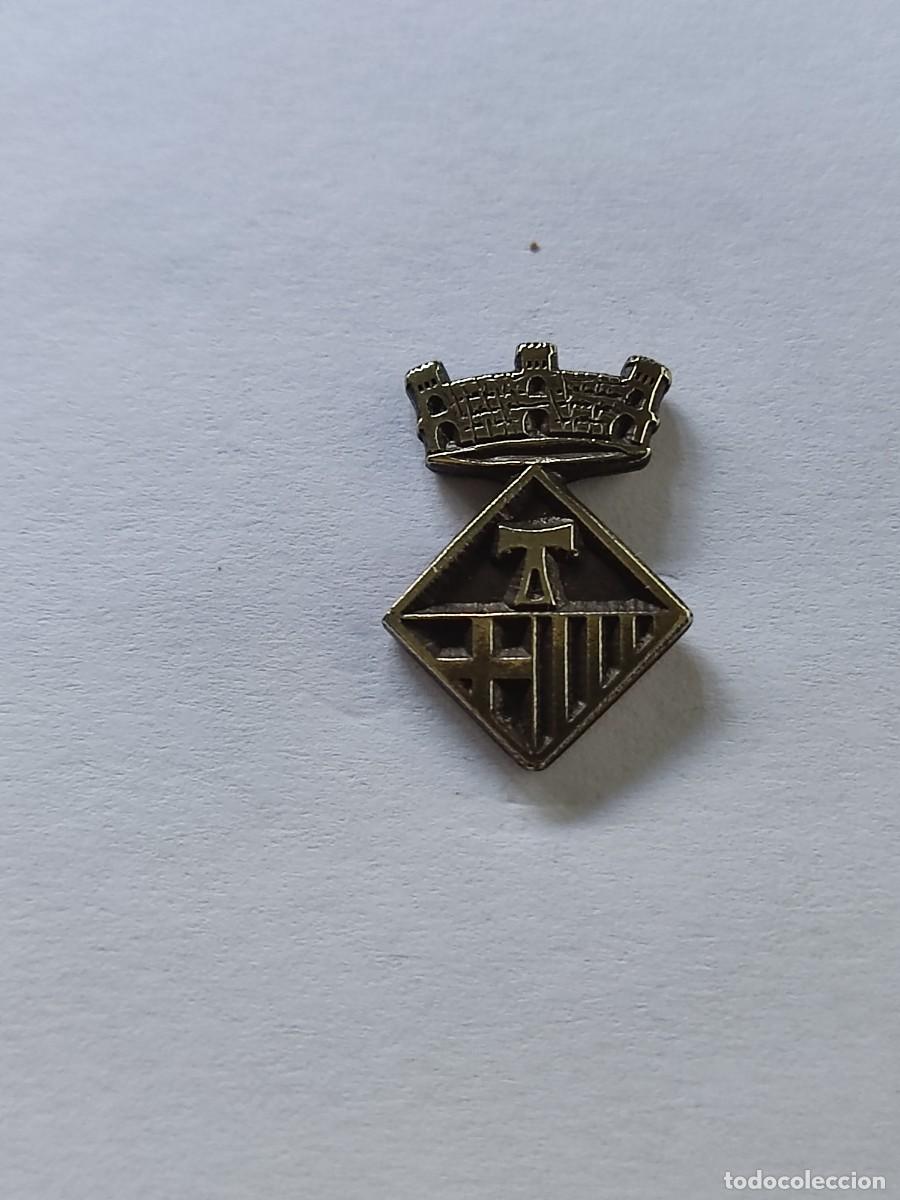 Pins de colecci&oacute;n: PIN ESCUDO HERALDICO DE SANT ANTONI DE VILAMAJOR (BARCELONA)