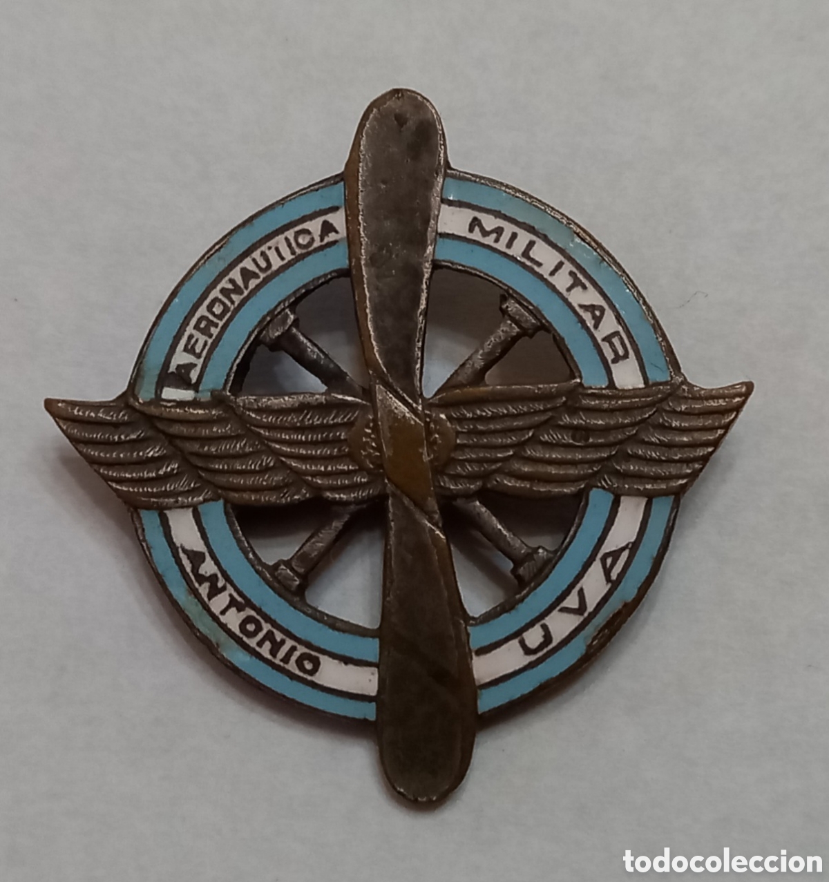 Pins de colecci&oacute;n: Antigua insignia brevets Aeron&aacute;utica Militar Argentina Cuerpo Comando Sub-Oficiales env&iacute;o de M&aacute;laga