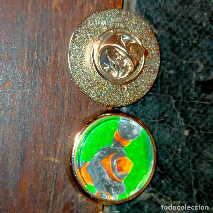 Pins de colecci&oacute;n: pin redondo metal - figuras de accion gormiti