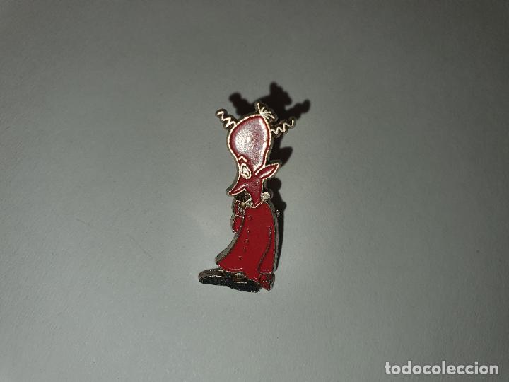 PIN CHAPA --