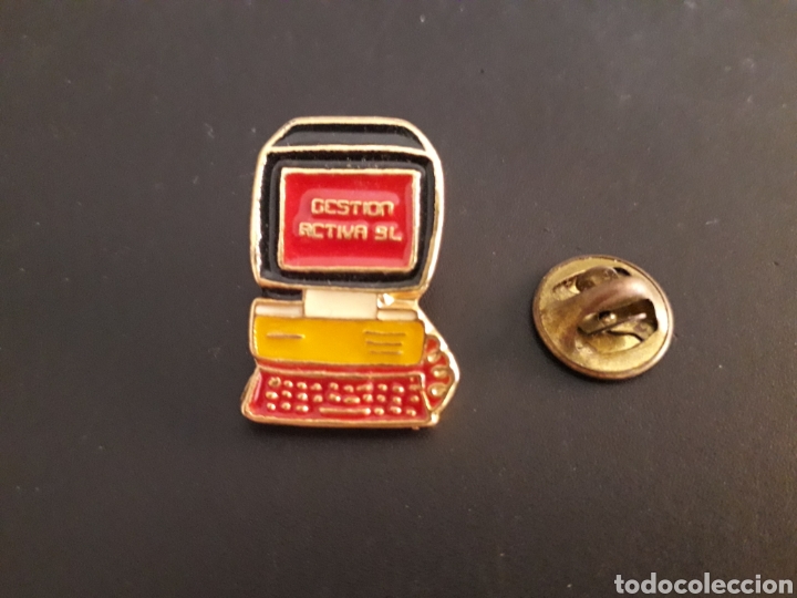 Pins e Spille di collezione: PIN GESTI&Oacute;N ACTIVA SL, ORDENADOR, INFORM&Aacute;TICA PEDIDO M&Iacute;NIMO 3&euro;