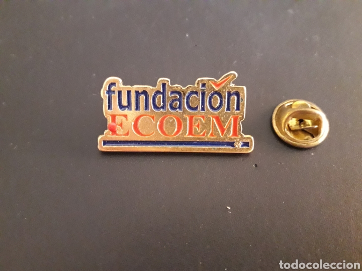 Sammlung von Pins: PIN FUNDACI&Oacute;N ECOEM, SEVILLA, EDUCACI&Oacute;N, OPOSICIONES PEDIDO M&Iacute;NIMO 3&euro;