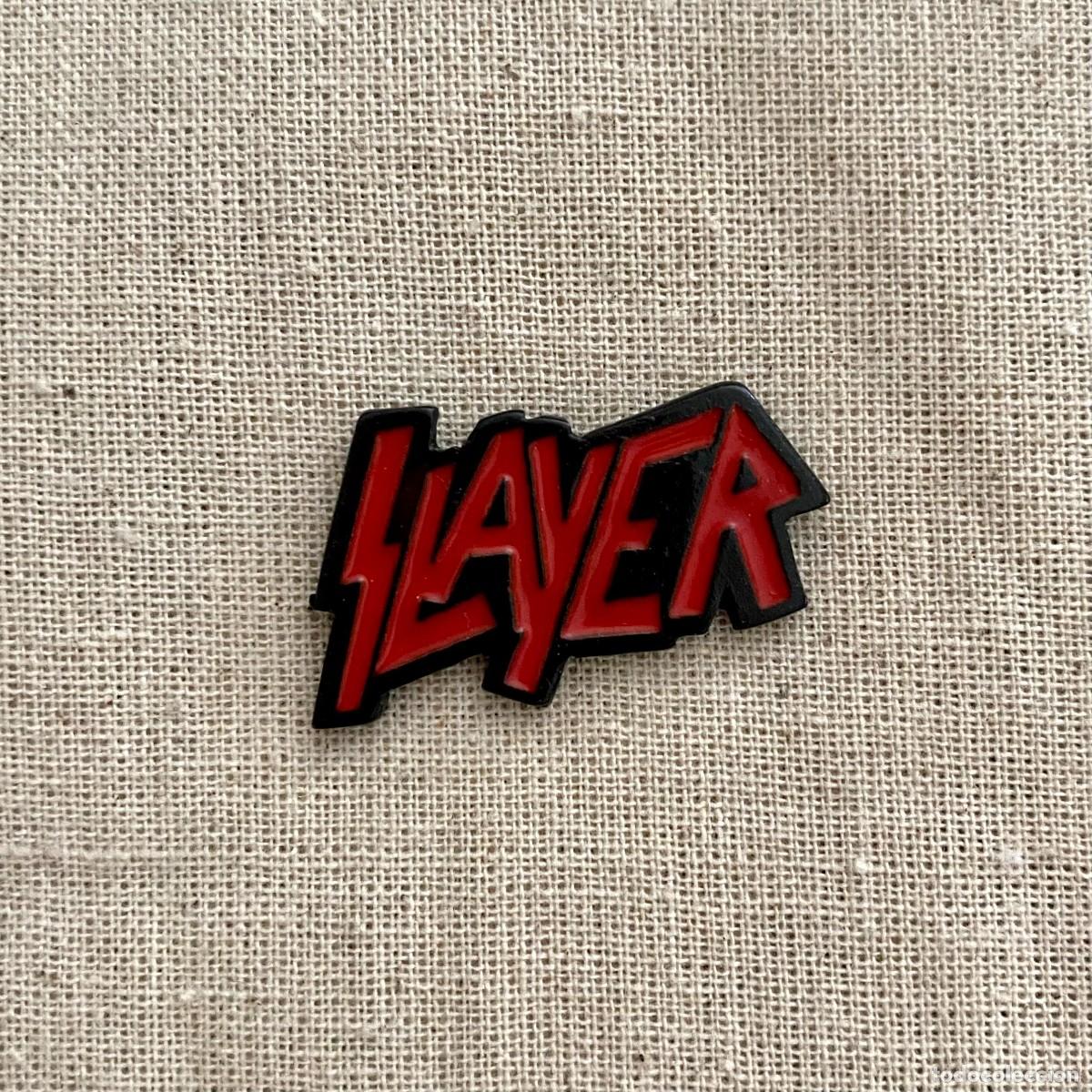 Collection pins: PIN SLAYER METALICO Y ESMALTADO NUEVO Y SIN USO 2.5X1.5 CENT&Iacute;METROS