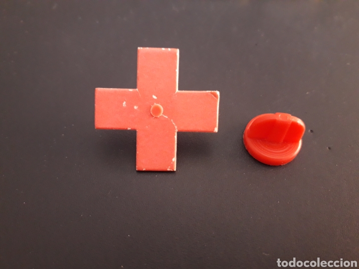 Pins e Spille di collezione: PIN CRUZ ROSA, PL&Aacute;STICO PEDIDO M&Iacute;NIMO 3&euro;