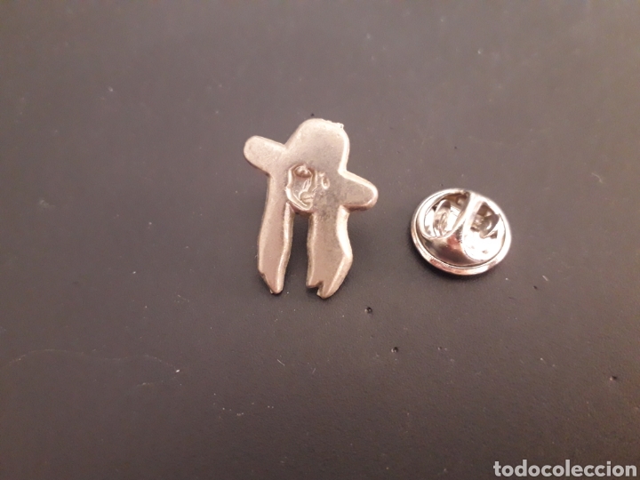 Pins de colecci&oacute;n: PIN DISCOTECA PEN&Eacute;LOPE PEDIDO M&Iacute;NIMO 3&euro; - Foto 1