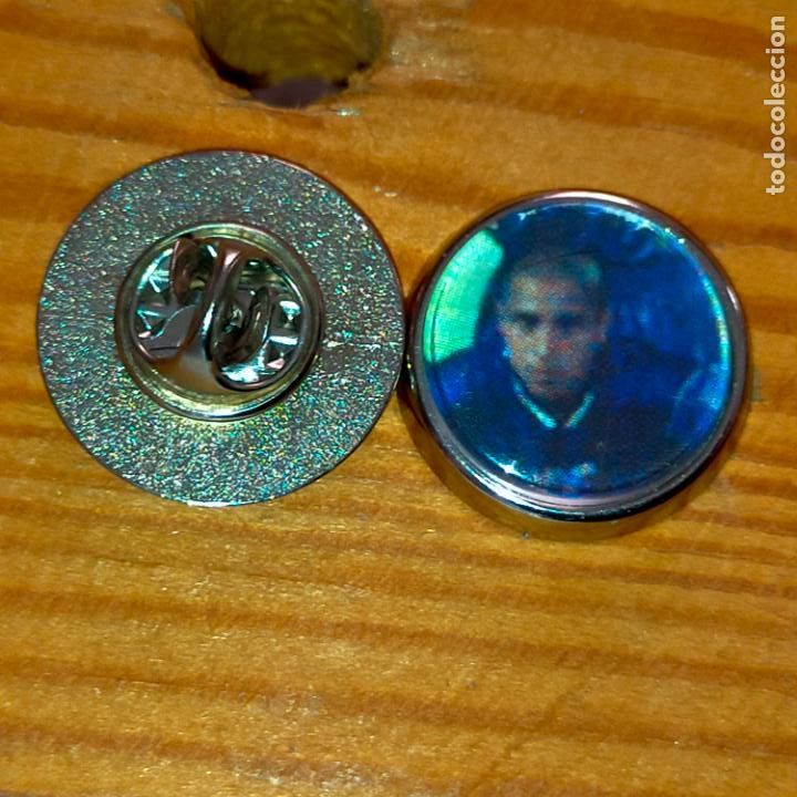 Pins de colecci&oacute;n: pin redondo metal - f&uacute;tbol escudo real madrid