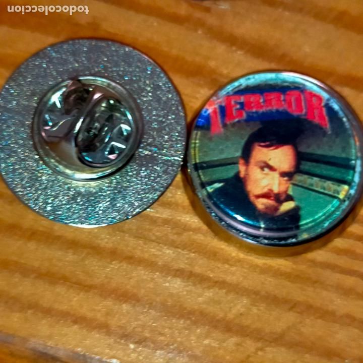 Pins de colecci&oacute;n: pin redondo metal - cine terror