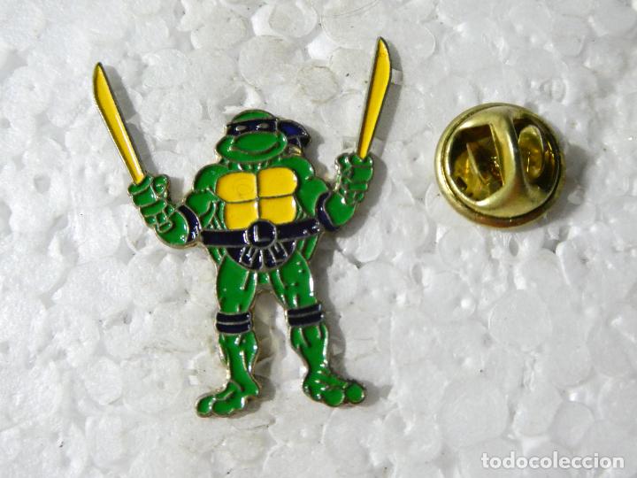 Pins e Spille di collezione: PIN DE DIBUJOS ANIMADOS. TORTUGAS NINGA. LEONARDO