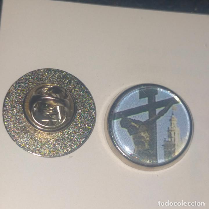 Pin's de collection: pin redondo metal - semana Santa Sevilla virgen o Cristo