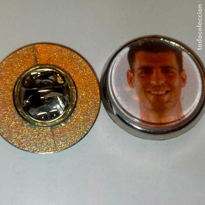 Collection pins: pin redondo metal - f&uacute;tbol equipo club Atl&eacute;tico de Madrid JUGADOR