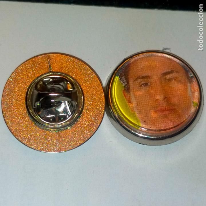 Collection pins: pin redondo metal - f&uacute;tbol equipo club Atl&eacute;tico de Madrid JUGADOR