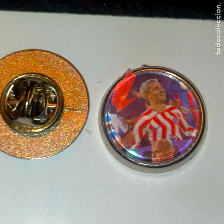 Collection pins: pin redondo metal - f&uacute;tbol equipo club Atl&eacute;tico de Madrid JUGADOR