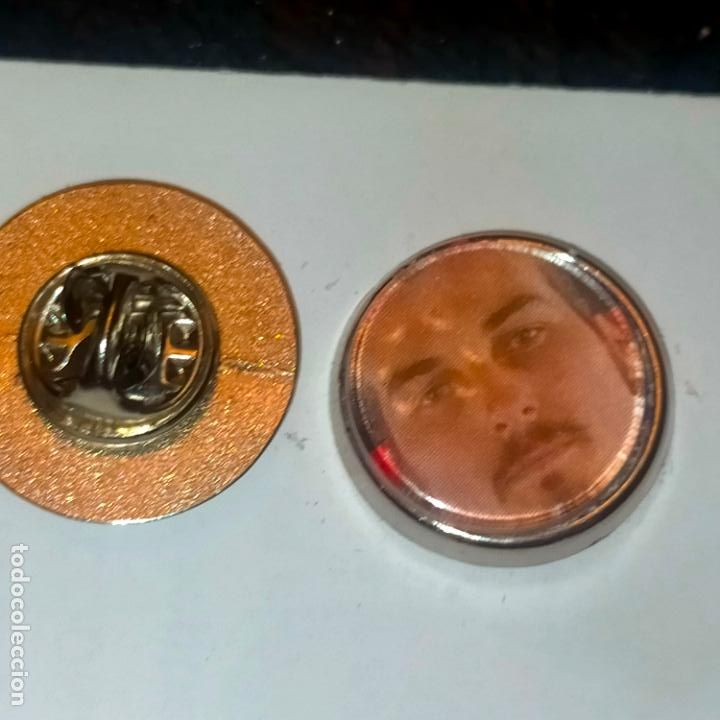 Pins de cole&ccedil;&atilde;o: pin redondo metal - f&uacute;tbol equipo club Atl&eacute;tico de Madrid JUGADOR