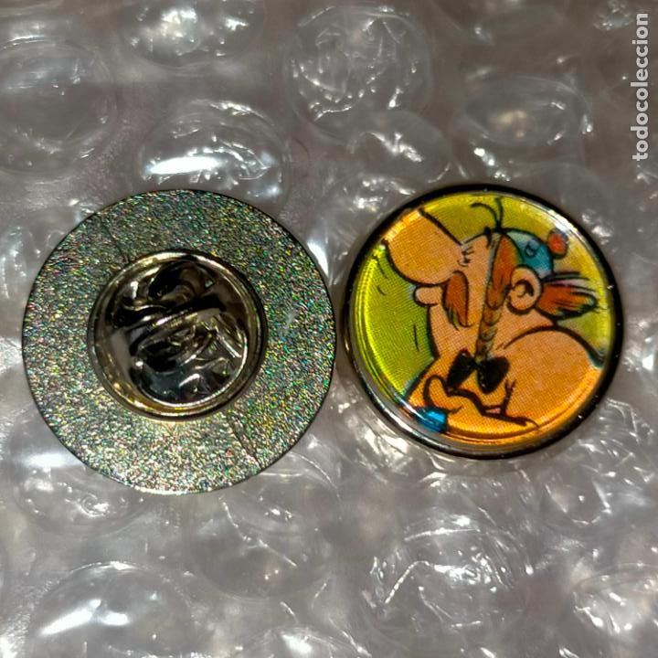 Pins de colecci&oacute;n: PIN REDONDO METAL - Ast&eacute;rix y Ob&eacute;lix personajes
