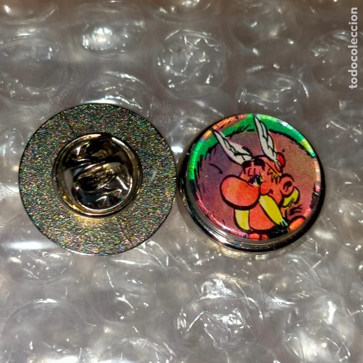 Pins de colecci&oacute;n: PIN REDONDO METAL - Ast&eacute;rix y Ob&eacute;lix personajes