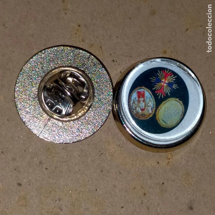 Pins de colecci&oacute;n: PIN REDONDO METAL - cofrad&iacute;a hermandad congregaci&oacute;n escudo semana Santa sevilla