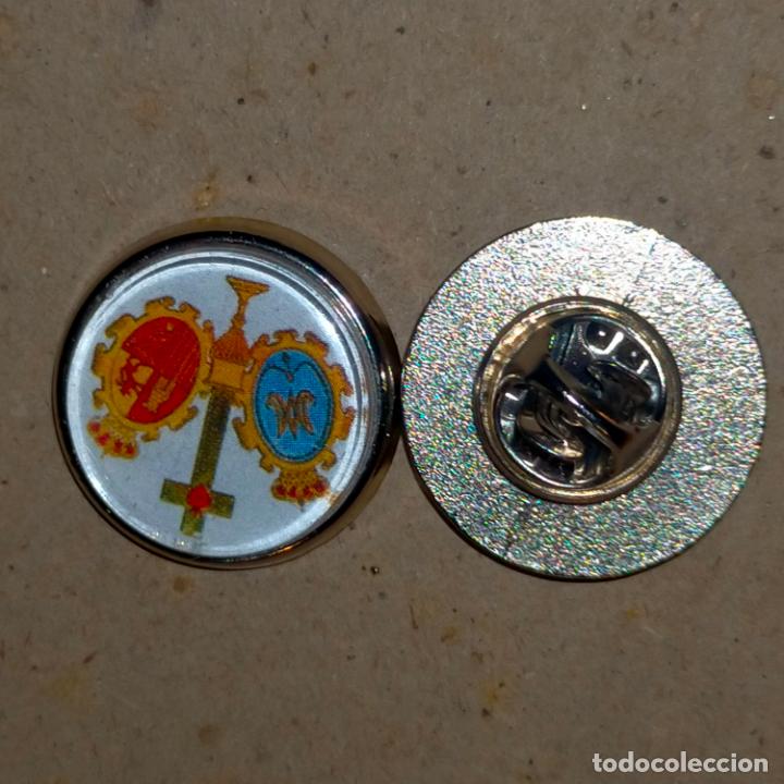 Pins de colecci&oacute;n: PIN REDONDO METAL - cofrad&iacute;a hermandad congregaci&oacute;n escudo semana Santa sevilla