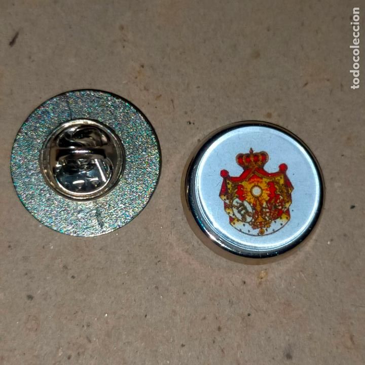 Pins de cole&ccedil;&atilde;o: PIN REDONDO METAL - cofrad&iacute;a hermandad congregaci&oacute;n escudo semana Santa sevilla