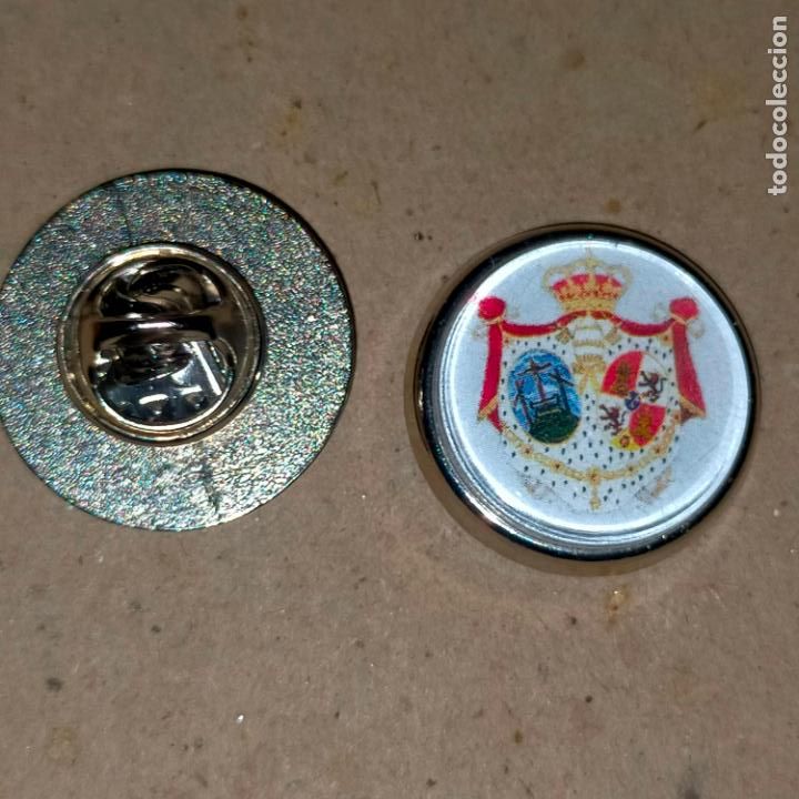 Pins e Spille di collezione: PIN REDONDO METAL - cofrad&iacute;a hermandad congregaci&oacute;n escudo semana Santa sevilla