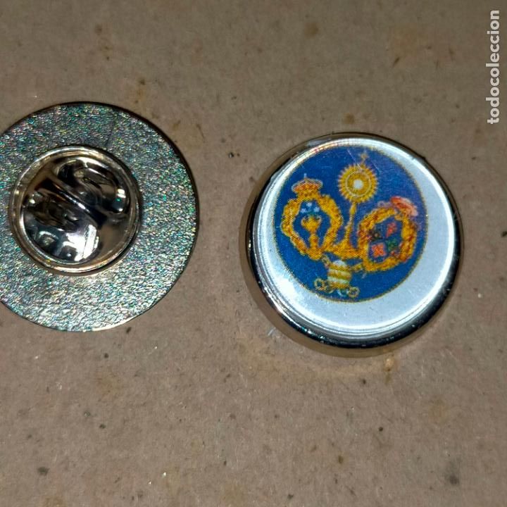 Pins e Spille di collezione: PIN REDONDO METAL - cofrad&iacute;a hermandad congregaci&oacute;n escudo semana Santa sevilla