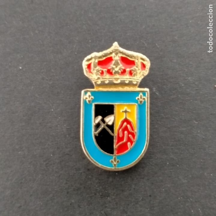 Pins de colecci&oacute;n: pin escudo Pe&ntilde;arroya-Pueblonuevo (C&Oacute;RDOBA)