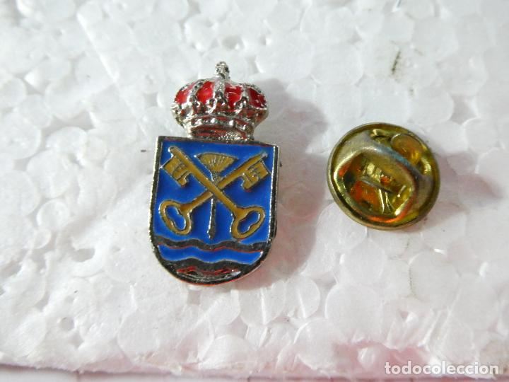 Pins e Spille di collezione: PIN DE TURISMO HER&Aacute;LDICA. ESCUDO HER&Aacute;LDICO CIUDAD LOCALIDAD A DETERMINAR