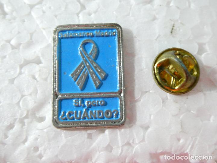 Pins e Spille di collezione: PIN POL&Iacute;TICO SINDICAL REIVINDICATIVO. AUTOV&Iacute;A SALAMANCA - MADRID PARA CUANDO?