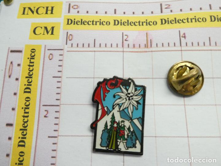Pins e Spille di collezione: PIN DE TURISMO. JACA HUESCA