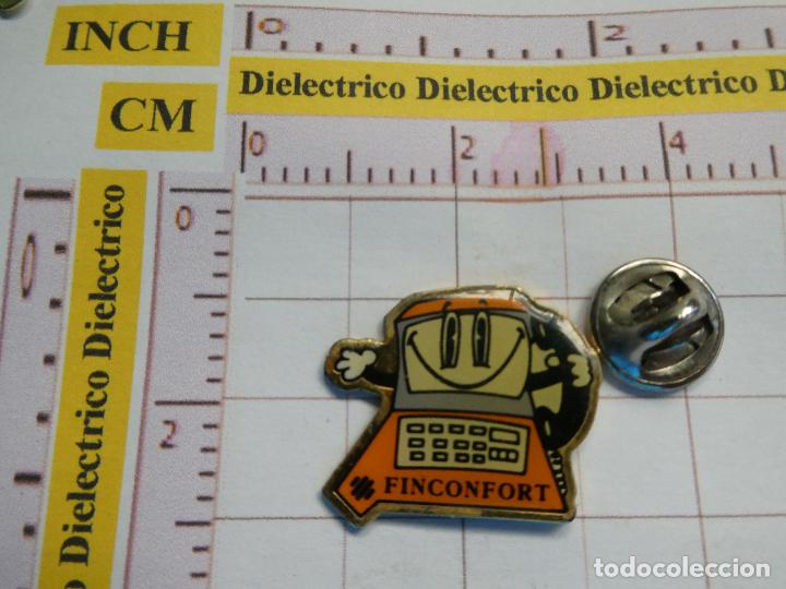 Pins e Spille di collezione: PIN DE BANCOS CAJAS DE AHORRO. FINCONFORT