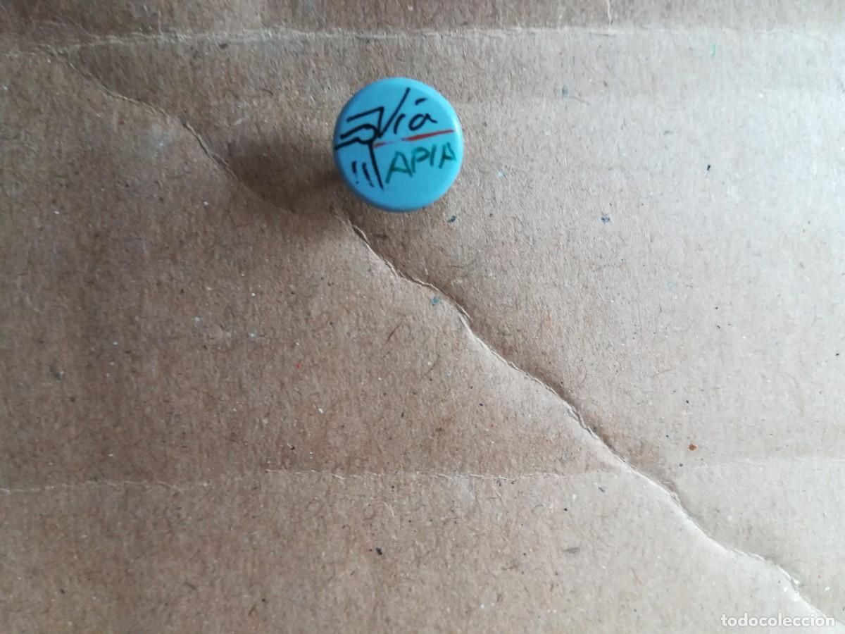 Pins de colecci&oacute;n: PIN CHINCHETA - PUB V&Iacute;A AP&Iacute;A , ZONA JUAN LLORENS (VAL&Egrave;NCIA) - A&Ntilde;OS 80.