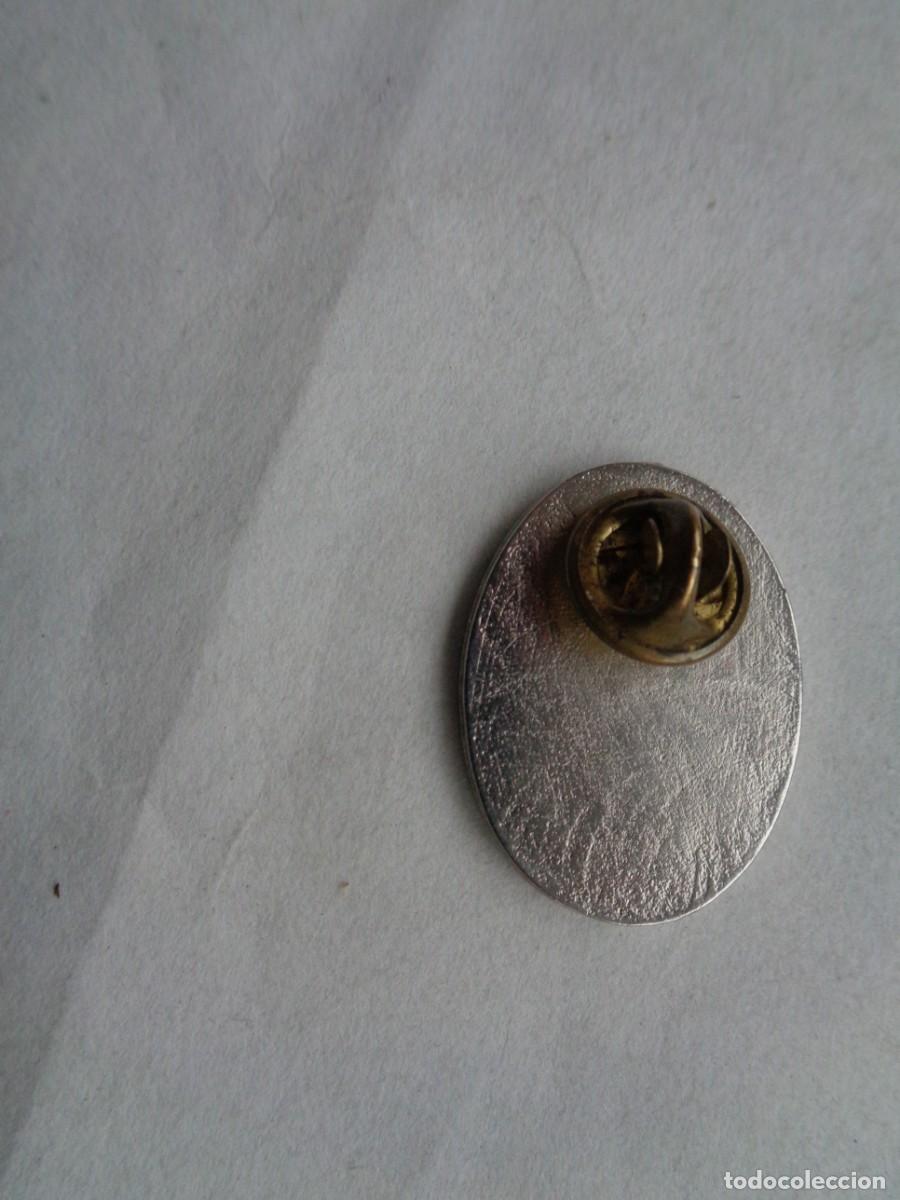Pins de colecci&oacute;n: PIN DEL CUERPO DE PRISIONES - Foto 2