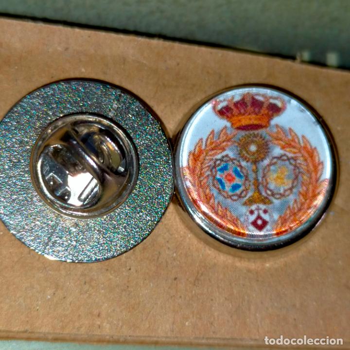 Collection pins: pin redondo metal - semana santa san fernando cadiz pin del escudo hermandad cofradia el de la foto