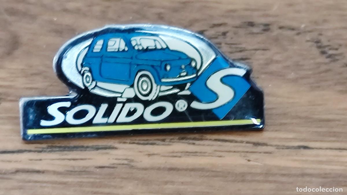 Pins de colecci&oacute;n: QUEX PINS COCHES AUTOMOVILIMO MINIATURAS- PIN FIAT 500 SOLIDO