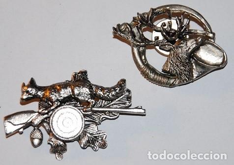 Pins de colecci&oacute;n: 2 PINS/BROCHE CAZA MAYOR CACERIA MONTERIA