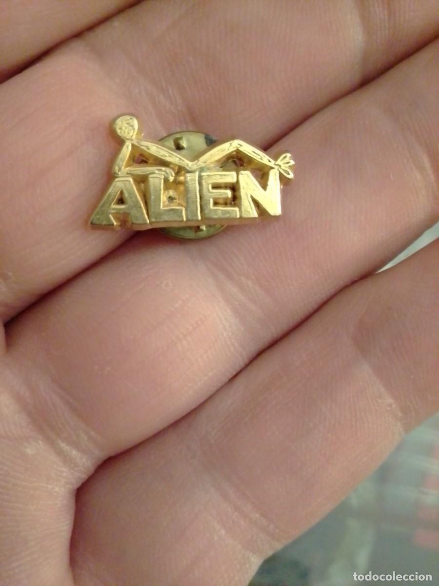 Pins de colecci&oacute;n: PINS DISCOTECA ALIEN MADRID