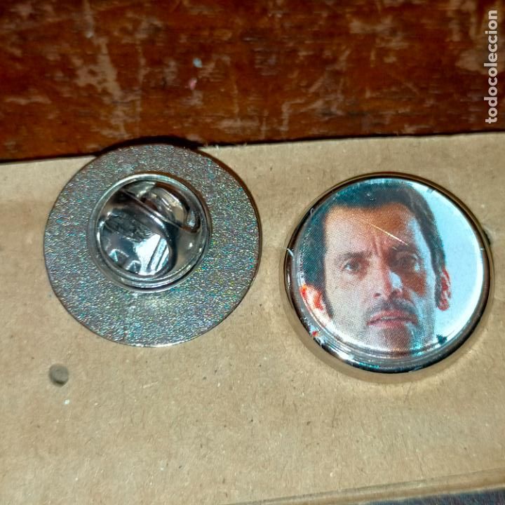 Pin's de collection: pin redondo metal - f&uacute;tbol equipo club OSASUNA JUGADOR