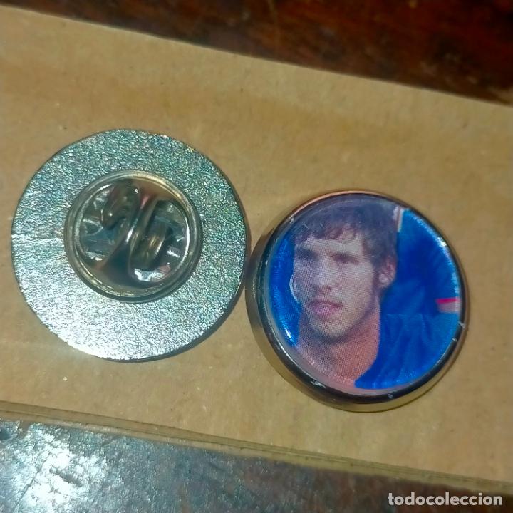 Sammlung von Pins: pin redondo metal - f&uacute;tbol equipo club Atl&eacute;tico de Madrid JUGADOR