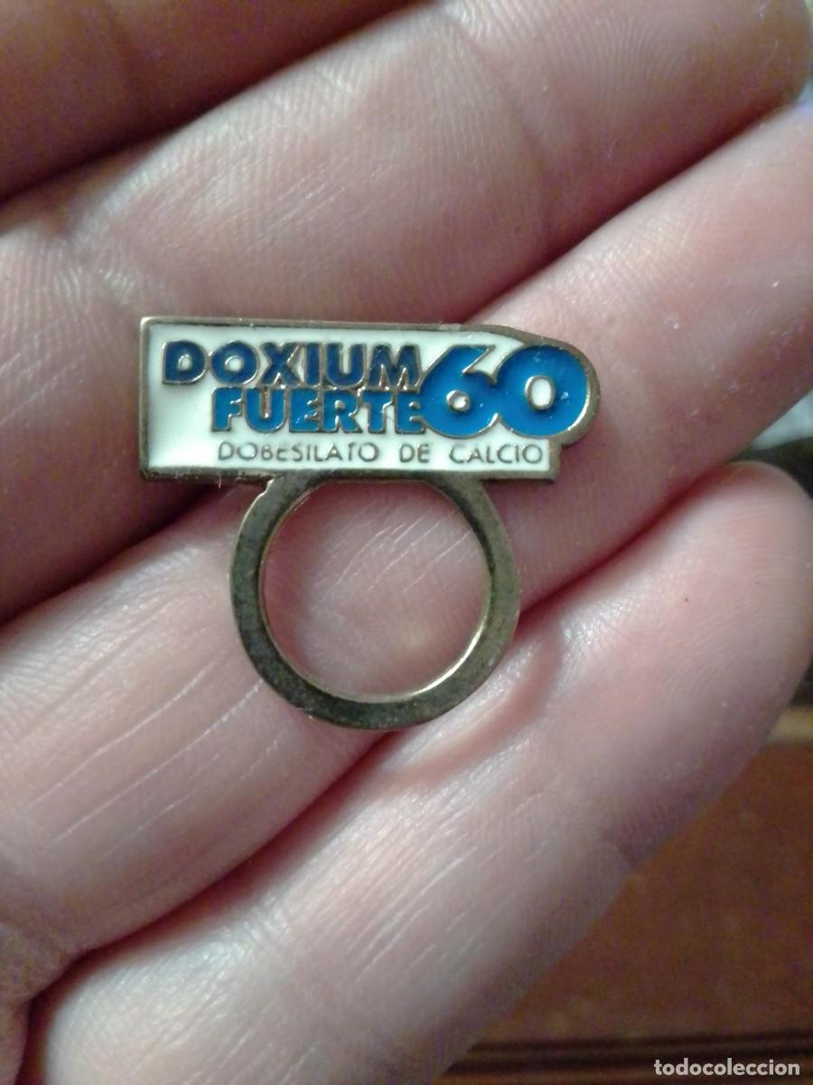 Pins de colecci&oacute;n: PINS MEDICAMENTO MEDICINA FARMACIA TEMA SANIDAD DOXIUM FUERTE 60 PORTAGAFAS