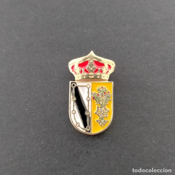 Pins de colecci&oacute;n: pin escudo El Granado (HUELVA)