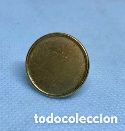 Pins de colecci&oacute;n: Pin dorado como nuevo - Foto 1