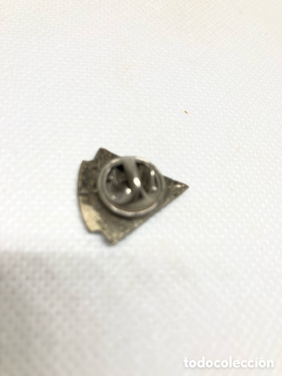 Pins de colecci&oacute;n: PIN DE COLECCI&Oacute;N como nuevo - Foto 4