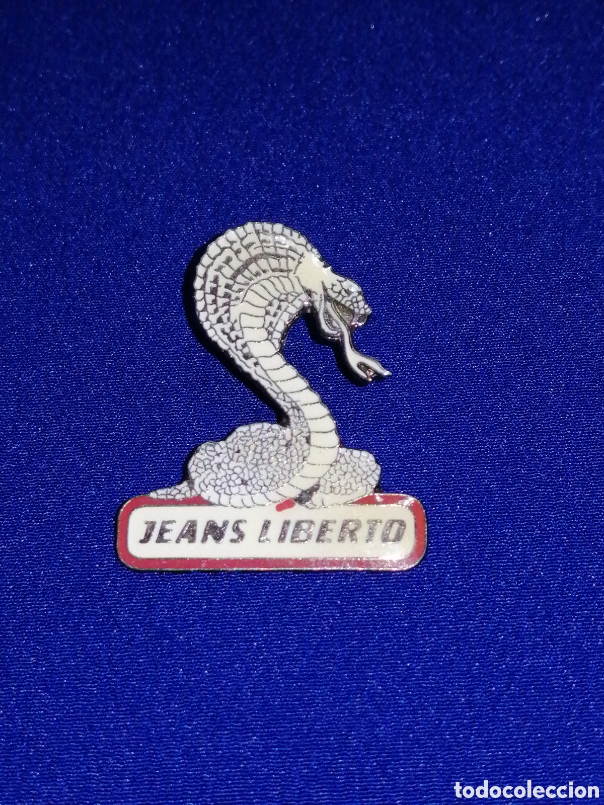 Pins de colecci&oacute;n: JEANS Liberto - ROPA PIN - Foto 1