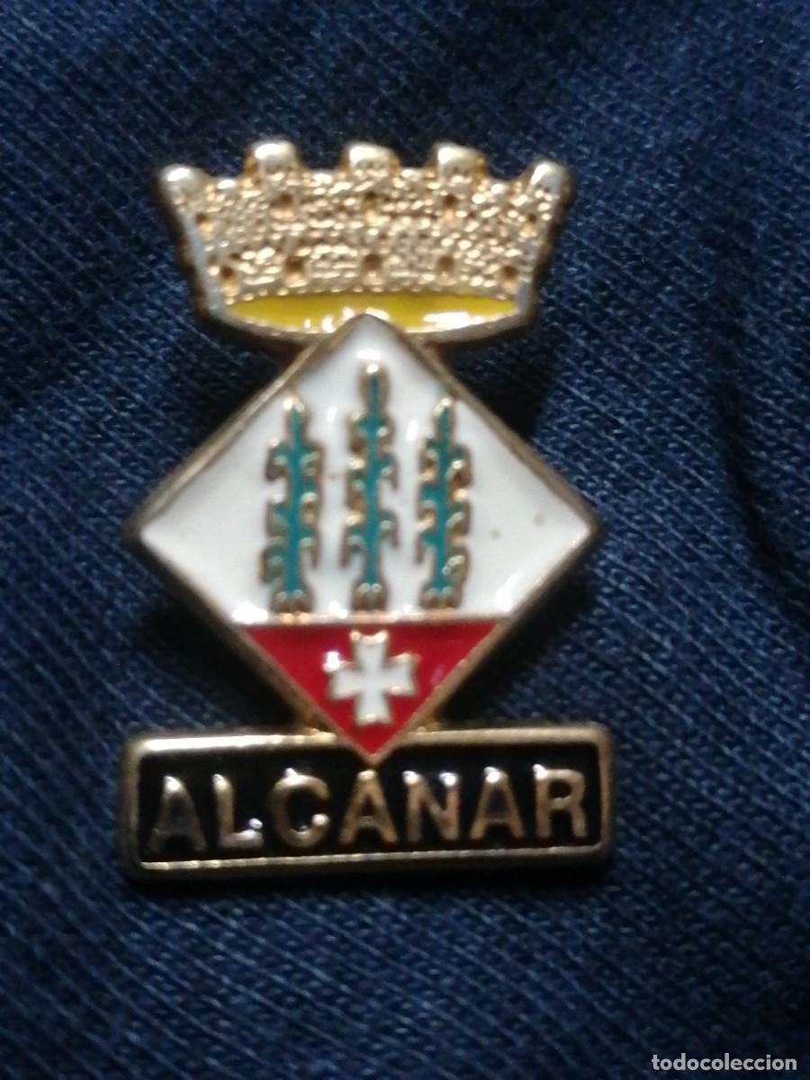 Pins de colecci&oacute;n: Pin escudo her&aacute;ldico poblaci&oacute;n municipio Alcanar