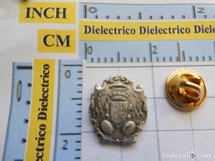 Pins de colecci&oacute;n: PIN RELIGIOSO SEMANA SANTA DE M&Aacute;LAGA. LAS PENAS. HER&Aacute;LDICA COFRAD&Iacute;AS HERMANDADES DE PASI&Oacute;N