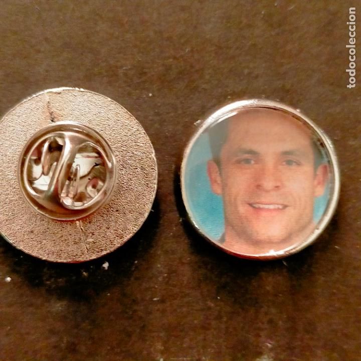 Collection pins: pin redondo metal - f&uacute;tbol equipo club jugador a determinar liga