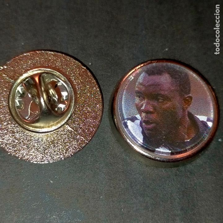 Sammlung von Pins: pin redondo metal - f&uacute;tbol equipo club jugador a determinar liga